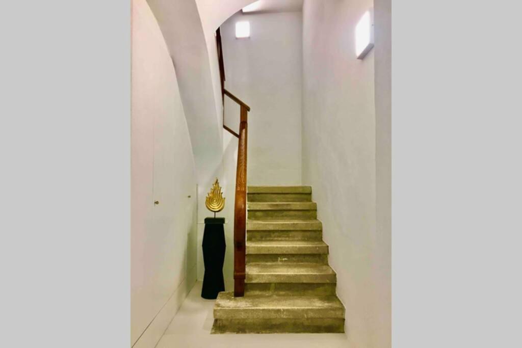 Loft De Diseno Con Balcon Apartment Figueres  Exterior foto