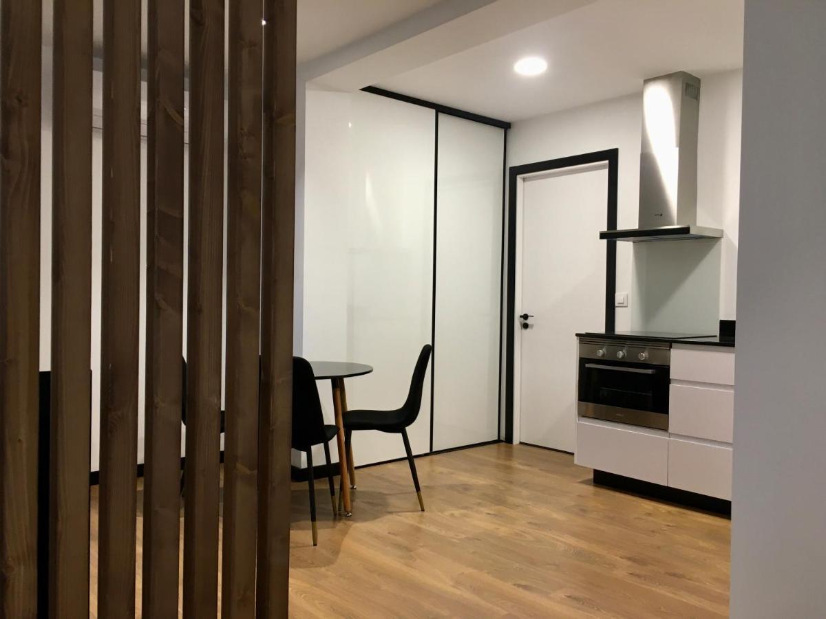 Loft De Diseno Con Balcon Apartment Figueres  Exterior foto
